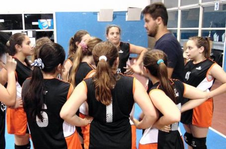 Torneo Nacional de Vóley en Córdoba: Racing en Femenino subcampeón de la Copa de Plata