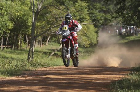 Rally Dakar, etapa 2: entre el polvo y el barro