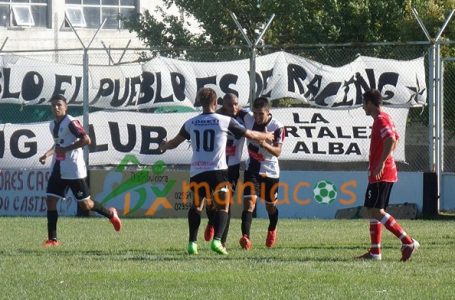 Eizaga, el goleador: «Soy hincha de Racing… contento de vestir esta camiseta y por el presente»