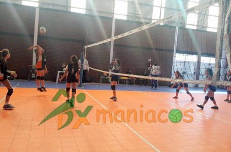 «Finde» de triunfos de Racing: Liga Provincial de Vóley y Encuentro de Mini. Todo el resumen y lo que viene