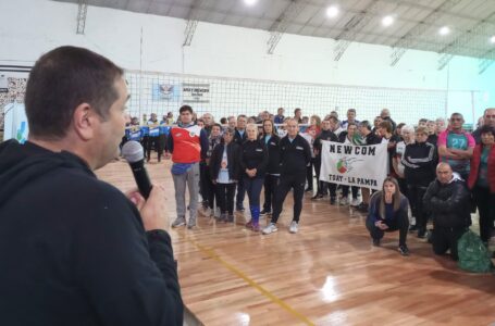 Newcom: más de 300 participantes en el inicio del Provincial