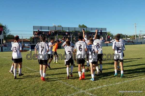 Provincial de Menores: Racing goleó y es FINALISTA
