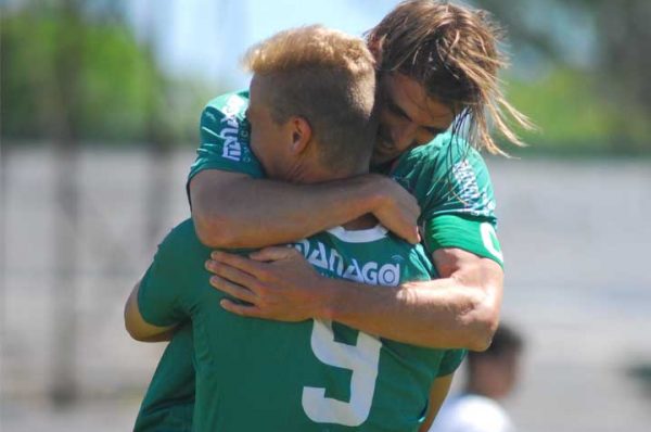 Muchos goles y tres puntos claves para Ferro