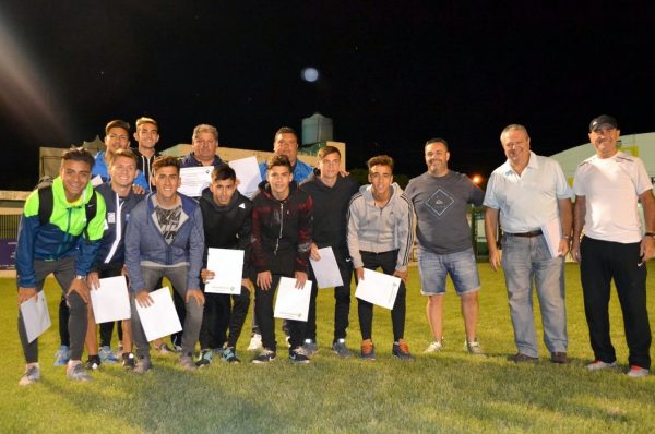 Campeones de fútbol en los Juegos de la Araucanía fueron agasajados  en General Pico