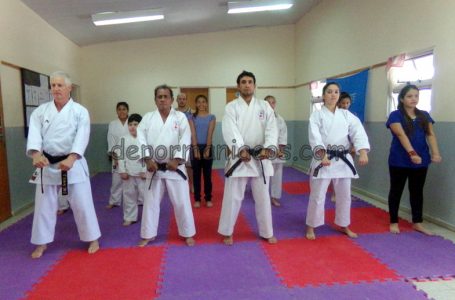 La Escuela de Karate de Eduardo Castex en examen anual a cargo de Benitez, árbitro internacional