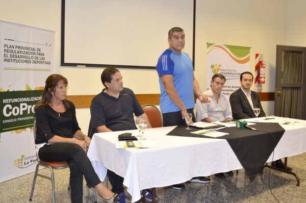 Reunión del CoProDe región deportiva Santa Rosa