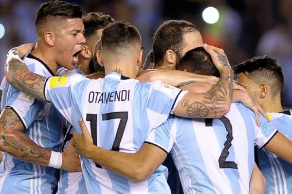 Eliminatorias, puede estar hoy el primer clasificado: todos partidos con horarios, estadísticas, formaciones y TV