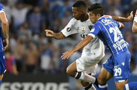 Godoy Cruz arrancó su tercera experiencia en la Libertadores con un empate de local