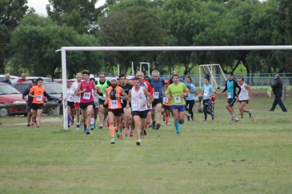 ATLETISMO // Culminó el minicampeonato de Cross: Esteban Robles 1°, Oscar Rosa 2°