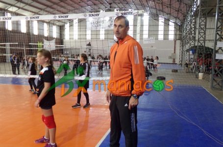 Comenzaron los Encuentros de Minivóley en Castex: Racing recibió a Pico FC y Barón