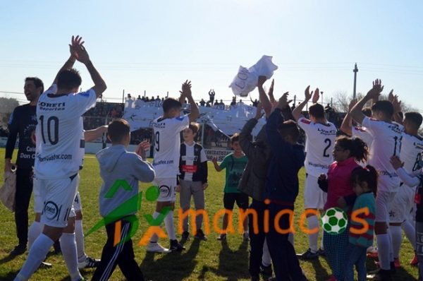 Castex pintado de blanco y negro: Clásico castense de Racing y toda la fecha 4