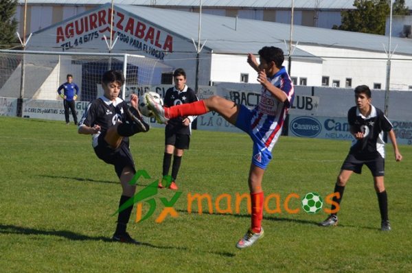 2 para el albo, 1 bohemio: Clásicos castense y resumen de una nueva fecha de inferiores