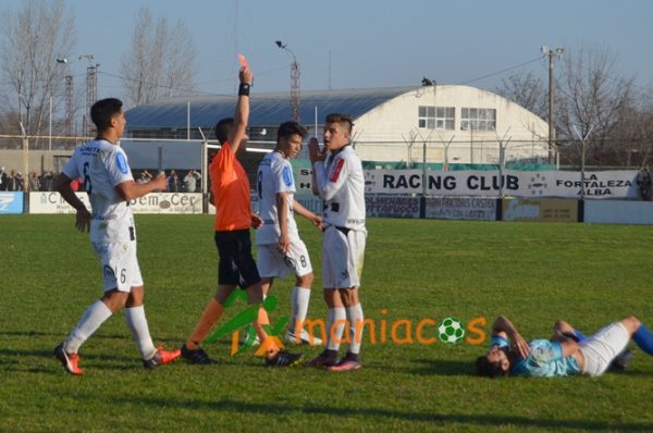 Sanciones de la Pampeana: Muchos suspendidos en Racing, 5 fechas al defensor y 4 al DT, entre otros…