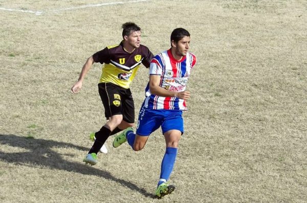 Canarios y ratones a mano…