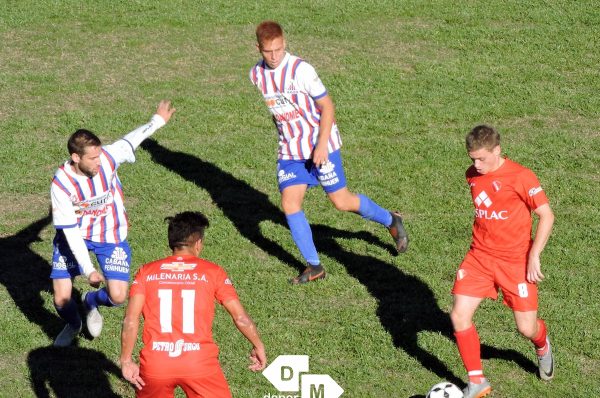 Castenses abren de local