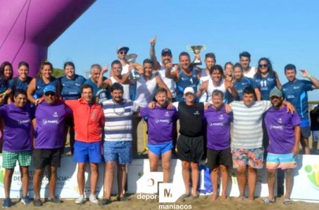 Campeones en Fútbol Playa