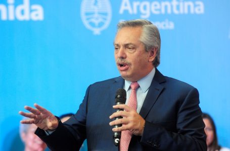 «El Fútbol puede esperar»