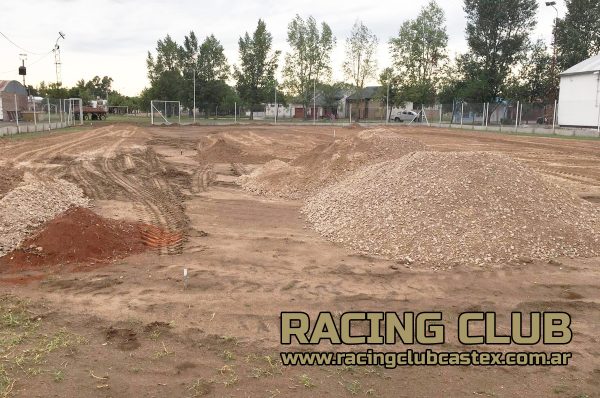 El “Miniestadio” Albo con sintético