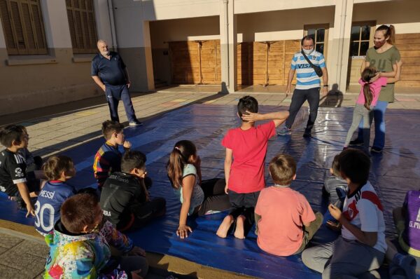 Avanzan los circuitos deportivos de lucha y rugby