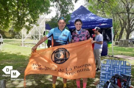 Rigal (ganador) y Mediza (tercera) en el MTB de General Pico