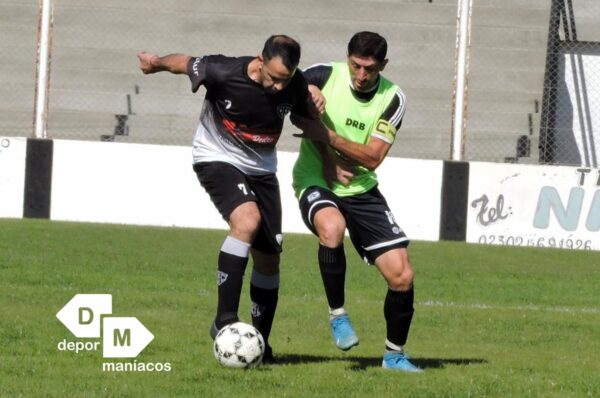 Futbol de Veteranos: Racing goleó en la Fortaleza