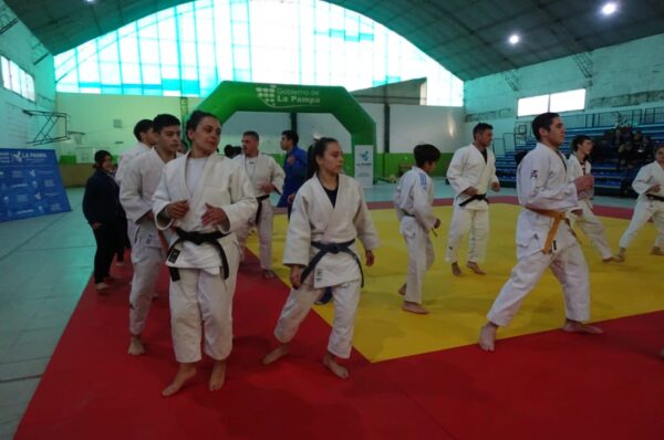 Tatami olímpico para el judo pampeano