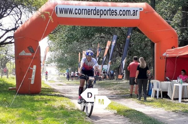 Vuelve el ciclismo a Castex