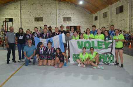Miguel Cané y Mauricio Mayer, coronados en la Liga Municipal de Voley