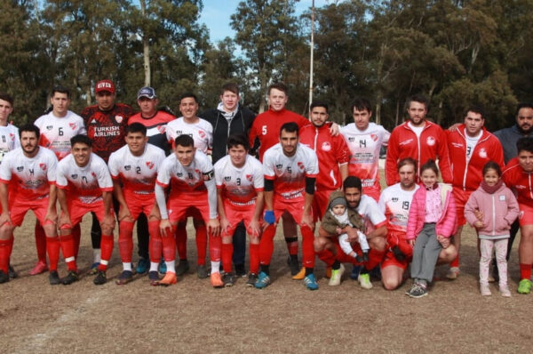 Fútbol Municipal: Mauricio Mayer el primer clasificado