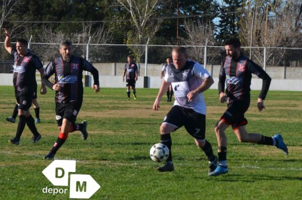 La Maxi de Racing goleó en la Fortaleza