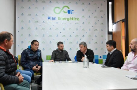 Firmaron los primeros convenios con Clubes para financiar la colocación de luminarias led