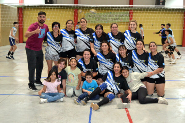 Voley: la Liga Municipal tiene sus finalistas