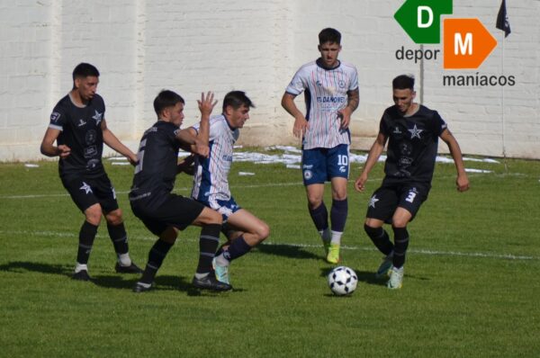 Racing y Estudiantil igualaron en el debut de la Copa Liga Pampeana