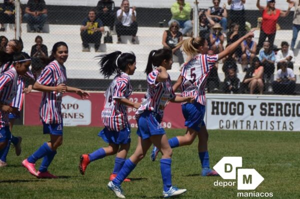 En La Fortaleza, Estudiantil se quedó con el clásico femenino Sub-16