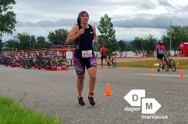 Orellana compitió en el Triatlón de Córdoba