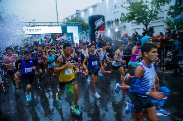 Un clásico bajo la lluvia: Se corrió A Pampa Traviesa