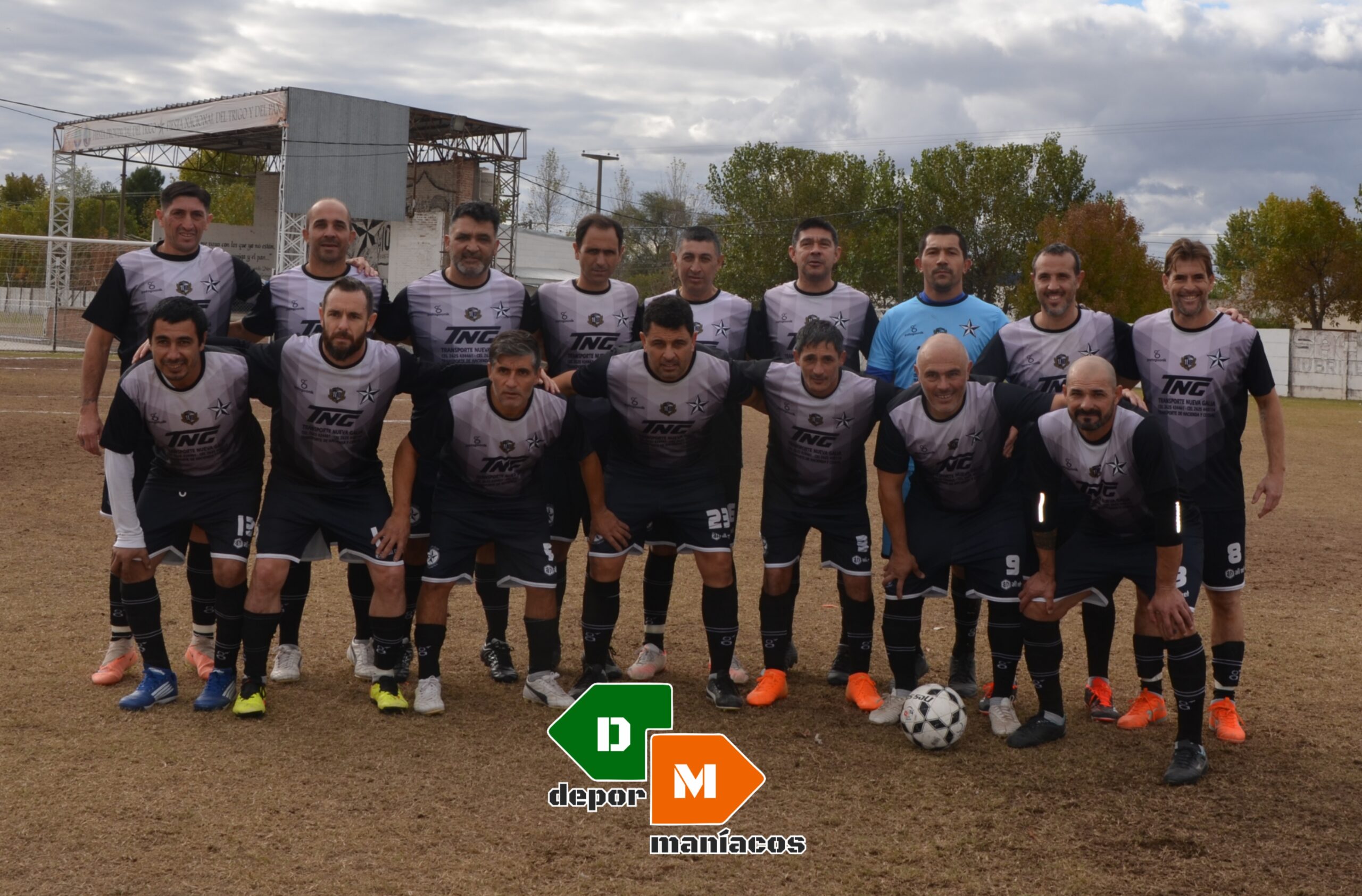 Super-goleada de Racing en Veteranos