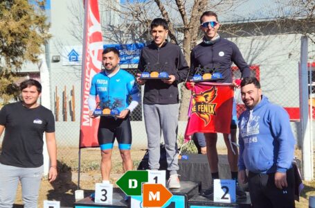 Iván ganó, Marcos fue tercero: Brillaron los castenses en Duatlón de Toay
