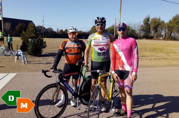 Castesnes en las Vuelta Puntuables de Ciclismo en General Pico