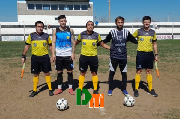 Racing y Rivadavia sumaron minutos